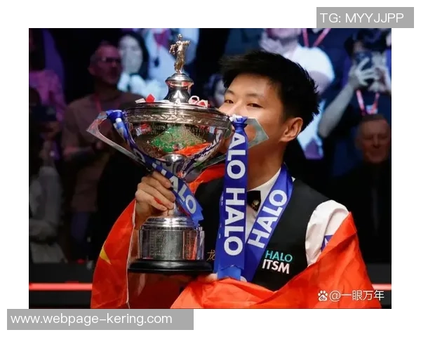 丹尼斯泰勒与戴维斯的巅峰对决揭示斯诺克世界的激烈竞争与荣耀 丹尼斯泰勒与戴维斯的巅峰对决揭示斯诺克世界的激烈竞争与荣耀